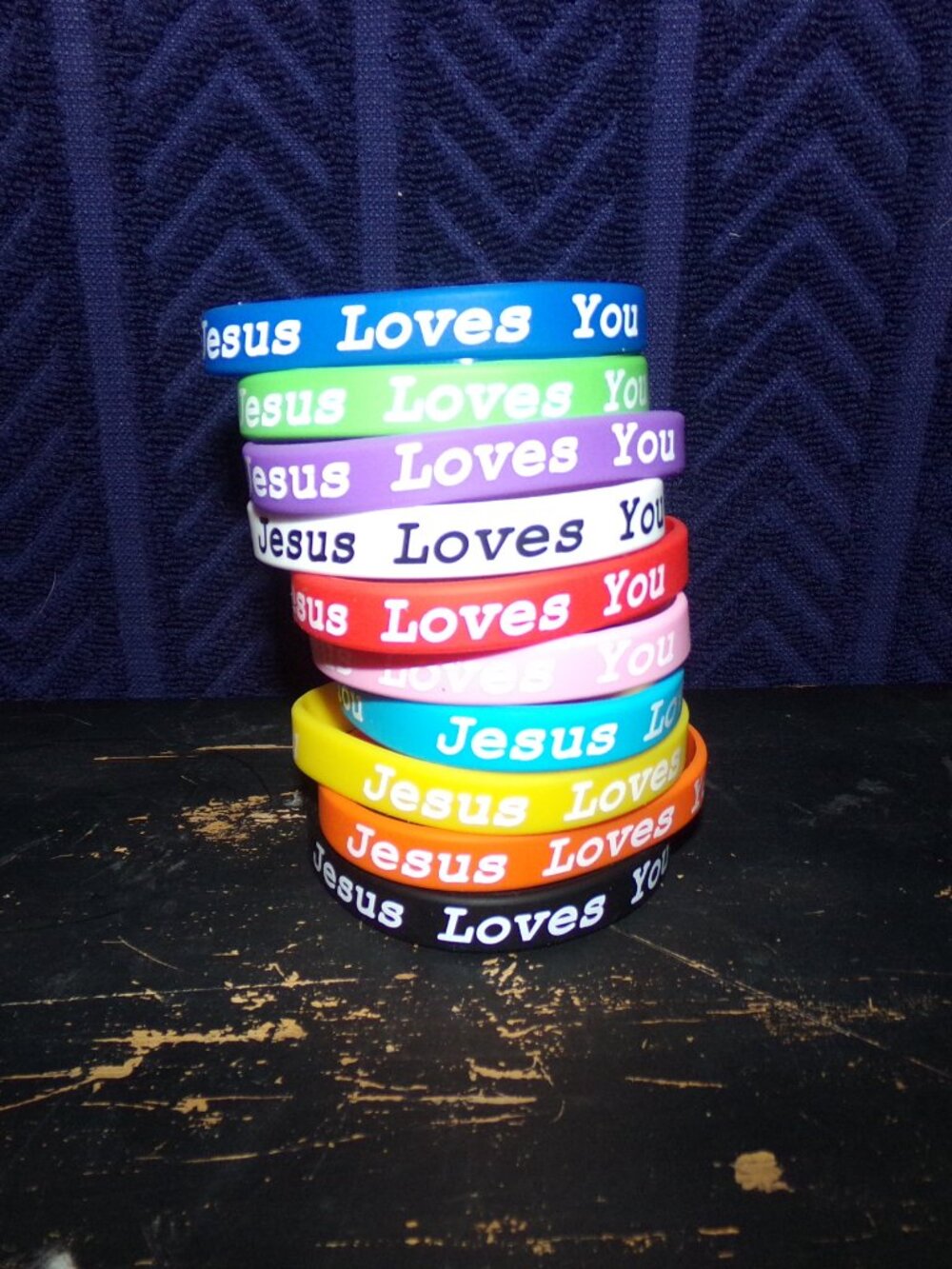 60 Skylety Jesus Loves You Silicone Bracelets Christian Jesus Wristbands